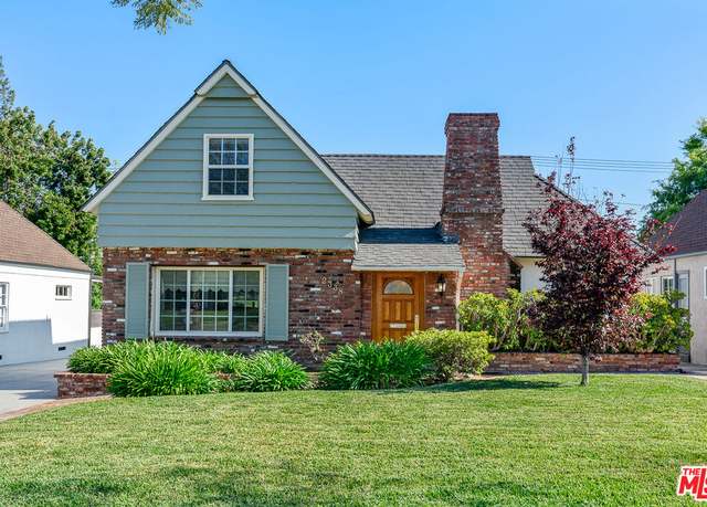 Property at 2338 Paloma St, Pasadena, CA 91104, 3 beds, 2.5 baths