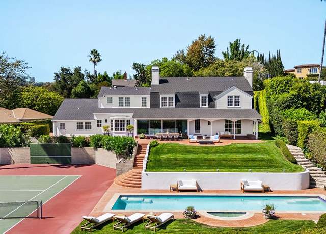 Property at 220 Bentley Cir, Los Angeles, CA 90049, 4 beds, 4 baths