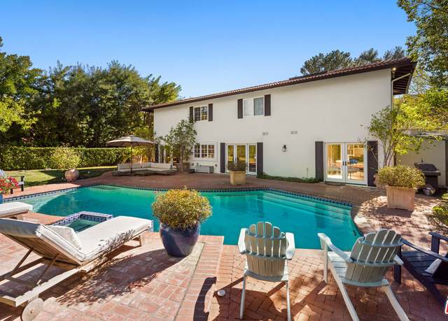 Property at 22435 Cairnloch St, Calabasas, CA 91302, 5 beds, 3 baths
