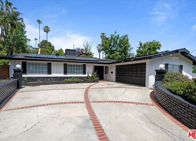 Property at 20435 Miranda St, Woodland Hills, CA 91367, 4 beds, 2 baths
