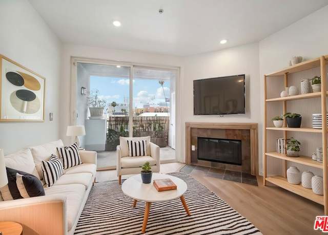 Property at 6038 Carlton Way #302, Los Angeles, CA 90028, 2 beds, 3 baths