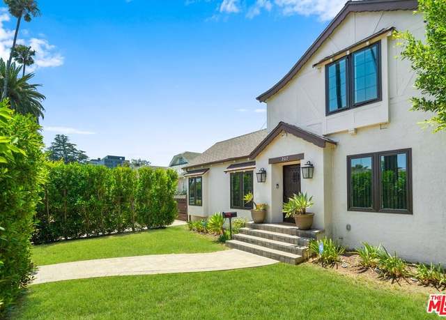 Property at 207 N Doheny Dr, Beverly Hills, CA 90211, 4 beds, 3 baths