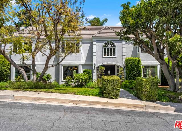 Property at 1408 Calle Del Jonella, Pacific Palisades, CA 90272, 6 beds, 5 baths