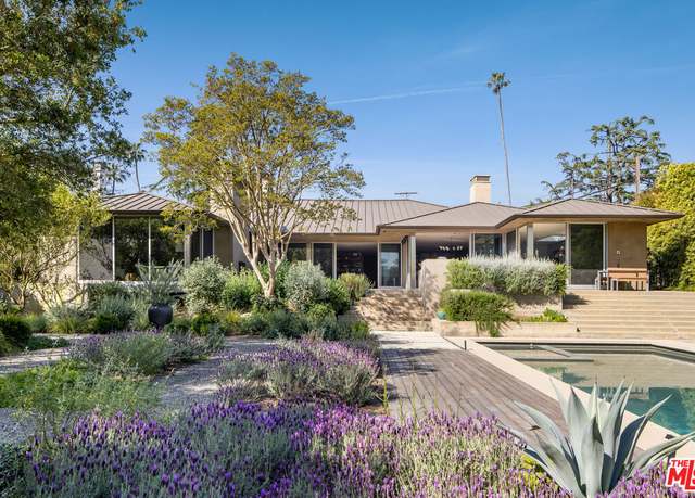 Property at 400 S Cliffwood Ave, Los Angeles, CA 90049, 7 beds, 7 baths