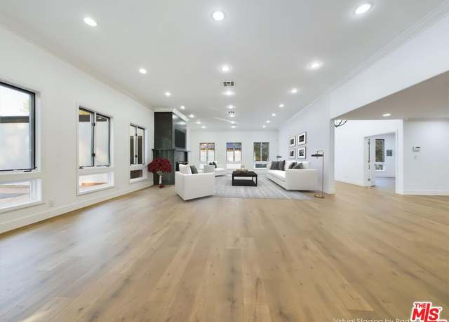 Property at 12035 Susan Dr, Granada Hills, CA 91344, 5 beds, 4 baths