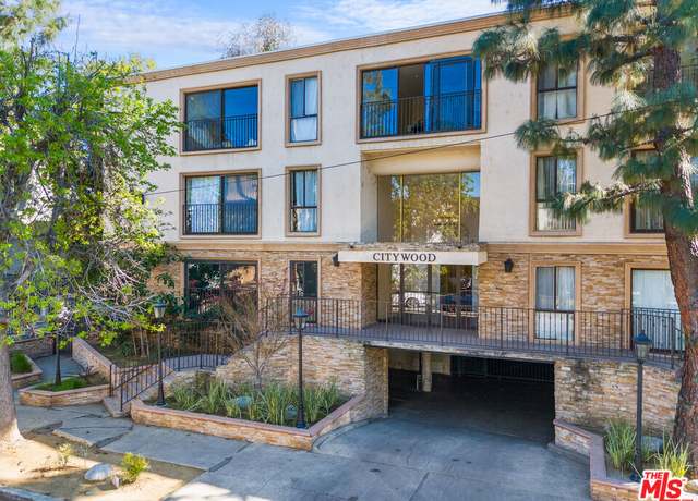 Property at 15344 Weddington St #209, Sherman Oaks, CA 91411, 1 bath