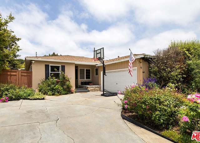 Property at 11419 Francis Pl, Los Angeles, CA 90066, 3 beds, 2 baths