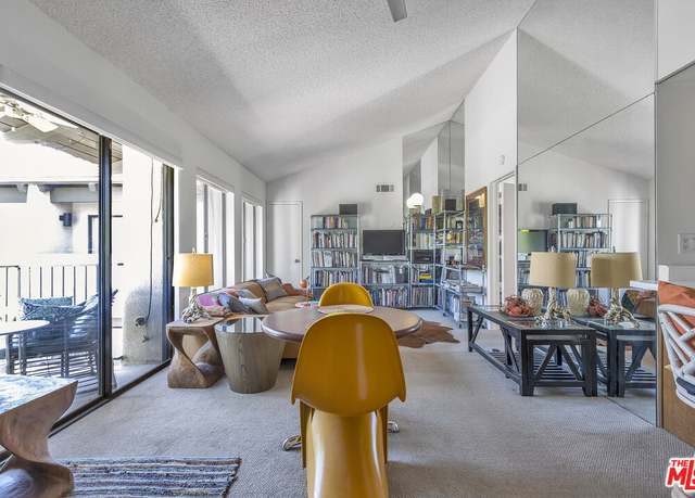 Property at 351 N Hermosa Dr Unit 2B2, Palm Springs, CA 92262, 2 beds, 2 baths