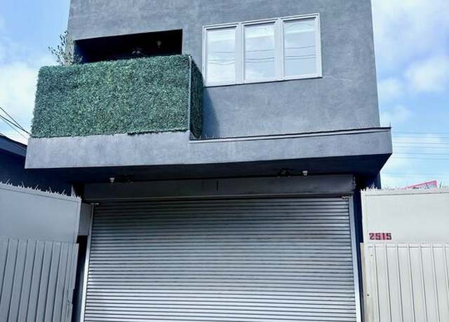Property at 2513 Lincoln Blvd, Venice, CA 90291, 3 beds, 3 baths