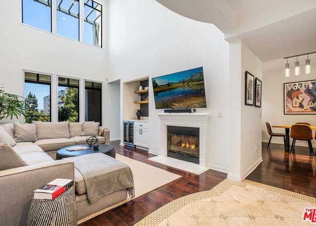 Property at 5625 Crescent Park W #322, Playa Vista, CA 90094, 3 beds, 2.5 baths