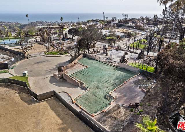 Property at 16615 Merrivale Ln, Pacific Palisades, CA 90272