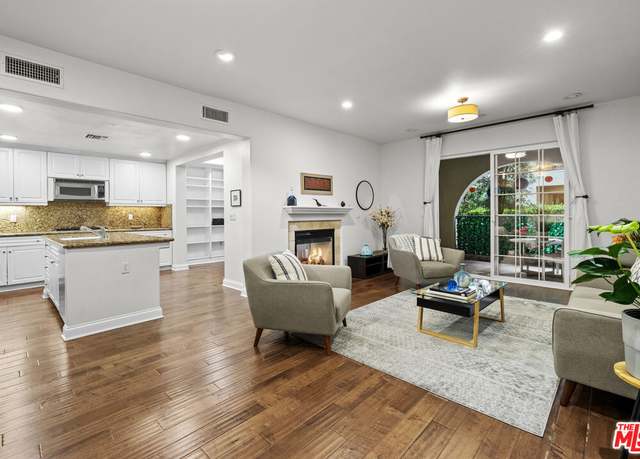 Property at 12975 Agustin Pl #140, Playa Vista, CA 90094, 2 beds, 2.5 baths