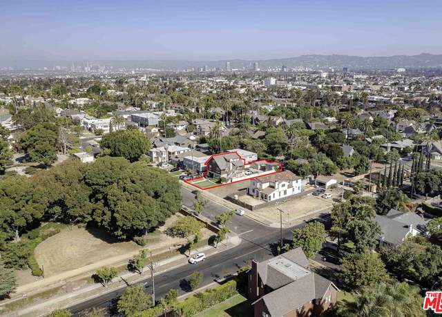 Property at 2171 W 25th St, Los Angeles, CA 90018, 5 beds, 4 baths