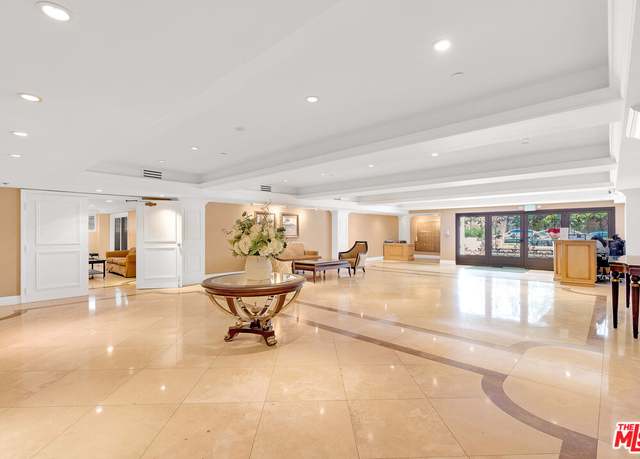 Property at 321 N Oakhurst Dr #203, Beverly Hills, CA 90210, 2 beds, 2 baths