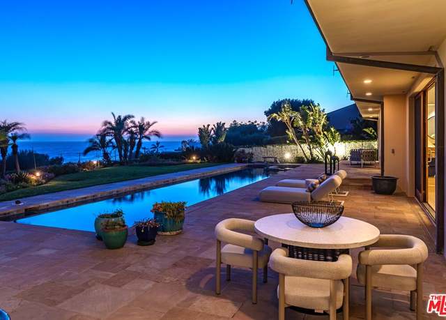 Property at 6417 Merritt Dr, Malibu, CA 90265, 4 beds, 5.5 baths