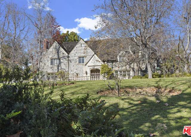 Property at 9463 Sunset Blvd, Beverly Hills, CA 90210, 5 beds, 6 baths