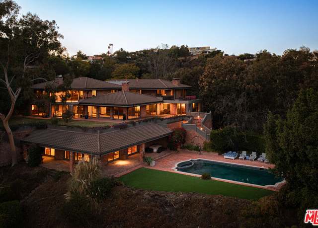 Property at 10694 Somma Way, Los Angeles, CA 90077, 8 beds, 11 baths