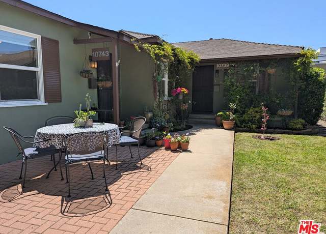 Property at 10739 Jefferson Blvd, Culver City, CA 90230, 4 beds, 2 baths