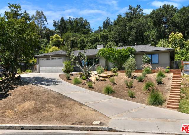 Property at 4647 Cerrillos Dr, Woodland Hills, CA 91364, 4 beds, 2.5 baths