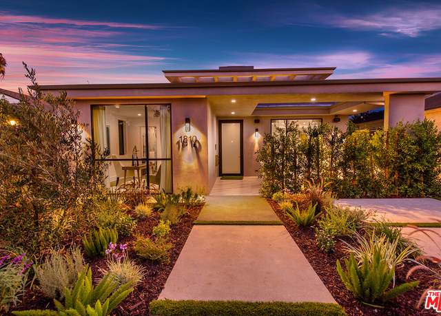 Property at 1810 S Sherbourne Dr, Los Angeles, CA 90035, 5 beds, 5.5 baths