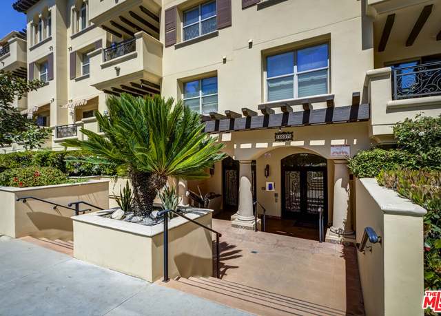 Property at 5037 Rosewood Ave #314, Los Angeles, CA 90004, 2 beds, 2 baths