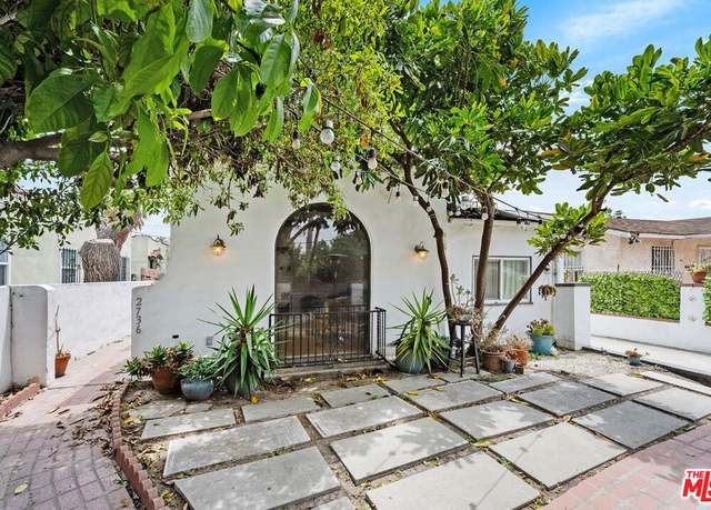 Property at 2736 S Cloverdale Ave, Los Angeles, CA 90016, 5 beds, 2 baths