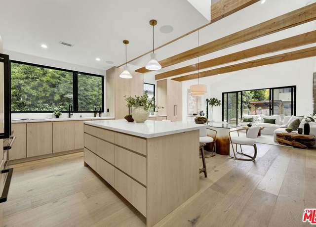 Property at 12469 Greene Ave, Los Angeles, CA 90066, 4 beds, 3 baths