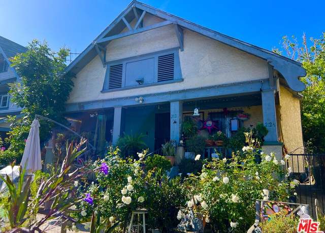 Property at 210 W 47th St, Los Angeles, CA 90037, 4 beds, 3 baths