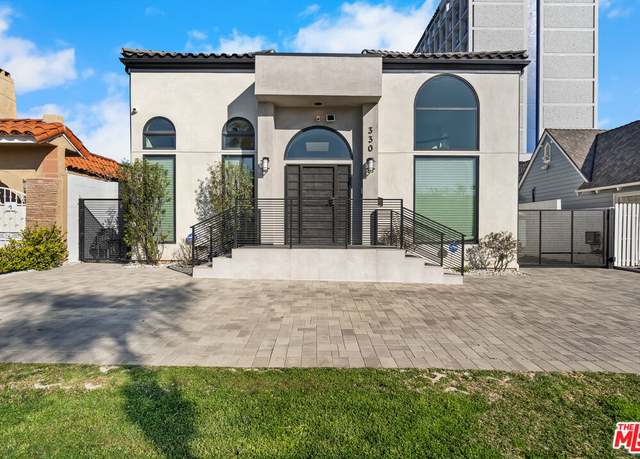 Property at 330 N Lucerne Blvd, Los Angeles, CA 90004, 5 beds, 4 baths