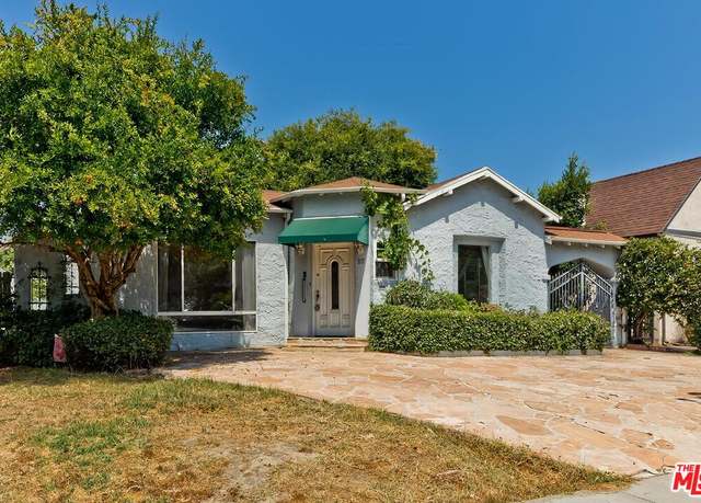 Property at 217 S Le Doux Rd, Beverly Hills, CA 90211, 4 beds, 3 baths