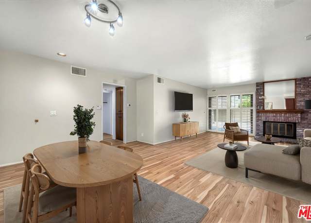 Property at 8512 Tuscany Ave #207, Playa Del Rey, CA 90293, 2 beds, 2 baths