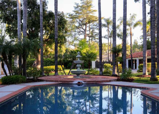 Property at 18625 Wells Dr, Tarzana, CA 91356, 7 beds, 9 baths