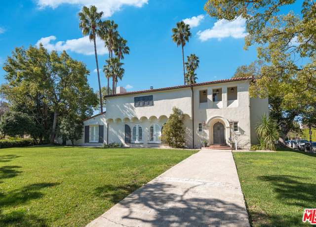 Property at 401 S Las Palmas Ave, Los Angeles, CA 90020, 6 beds, 6 baths