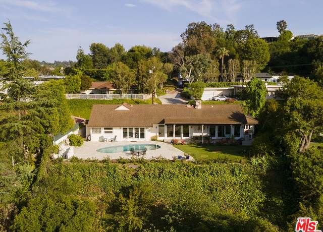 Property at 16303 Mandalay Dr, Encino, CA 91436, 4 beds, 4 baths