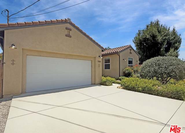 Property at 7050 Independence Ave, Canoga Park, CA 91303, 4 beds, 3 baths