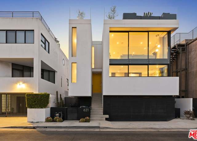 Property at 621 Mildred Ave, Venice, CA 90291, 3 beds, 4 baths