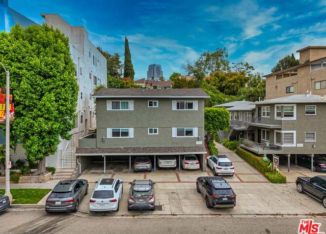 Property at 1940 S Beverly Glen Blvd, Los Angeles, CA 90025, 12 beds, 8 baths