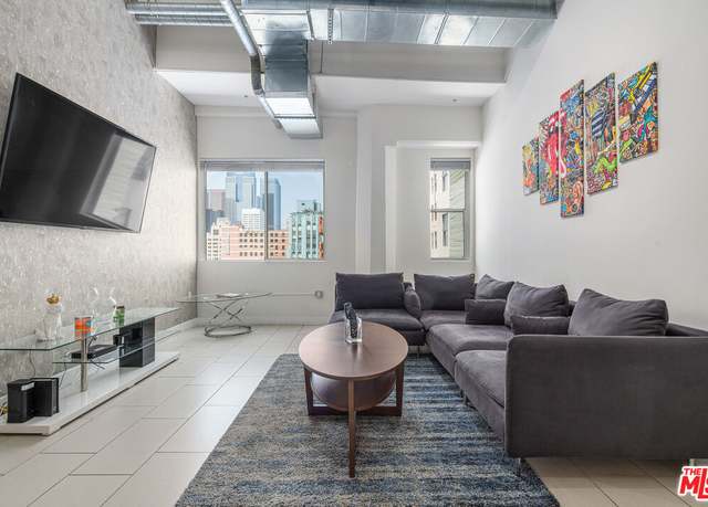 Property at 939 S Broadway #1007, Los Angeles, CA 90015, 2 beds, 1 bath
