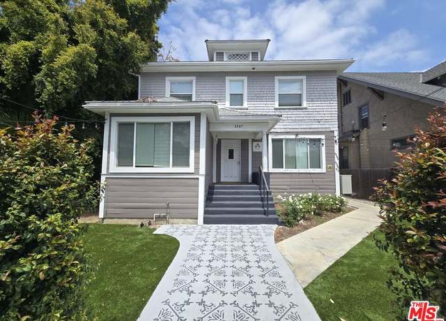 Property at 1207 W 37th Pl, Los Angeles, CA 90007, 14 beds, 13 baths