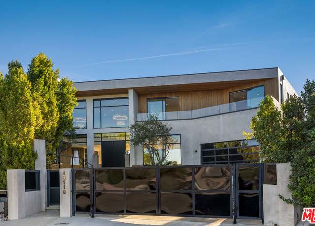 Property at 16110 Meadowview Dr, Encino, CA 91436, 7 beds, 9 baths
