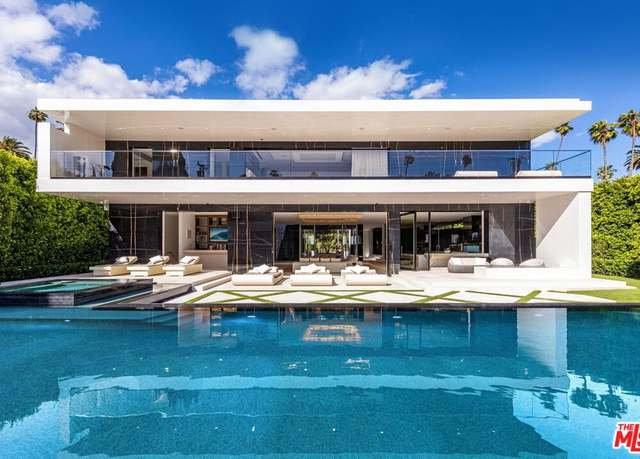 Property at 521 N Canon Dr, Beverly Hills, CA 90210, 6 beds, 10 baths