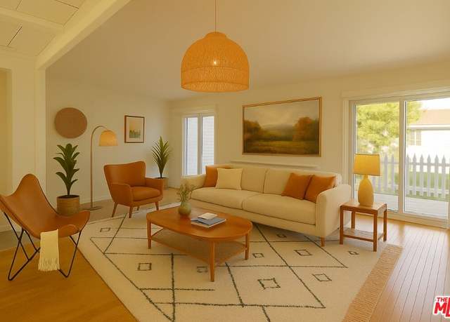 Property at 12344 Moorpark St #3, Studio City, CA 91604, 3 beds, 3 baths