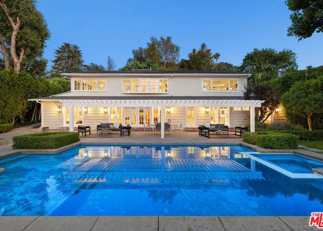 Property at 15631 Meadowgate Rd, Encino, CA 91436, 5 beds, 5.5 baths
