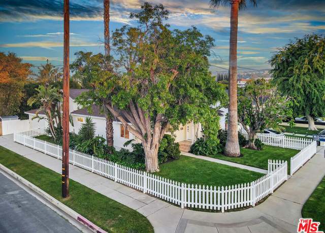 Property at 4476 Calhoun Ave, Sherman Oaks, CA 91423, 3 beds, 3 baths