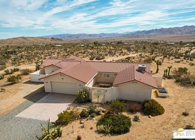 Property at 58979 Los Coyotes Dr, Yucca Valley, CA 92284, 3 beds, 3 baths