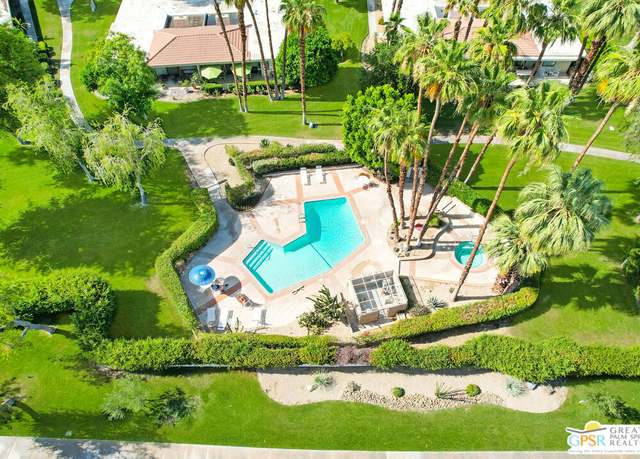 Property at 2365 S Oakcrest Dr, Palm Springs, CA 92264, 2 beds, 3 baths