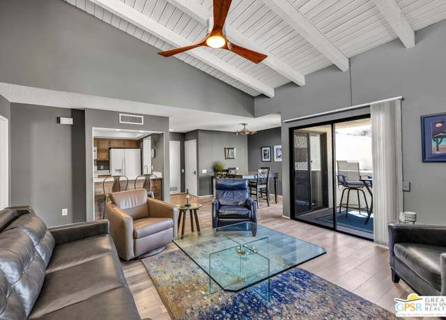 Property at 2011 E Colombard Dr, Palm Springs, CA 92264, 2 beds, 2 baths