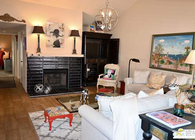 Property at 2117 Sunshine Way #3, Palm Springs, CA 92264, 2 beds, 2 baths