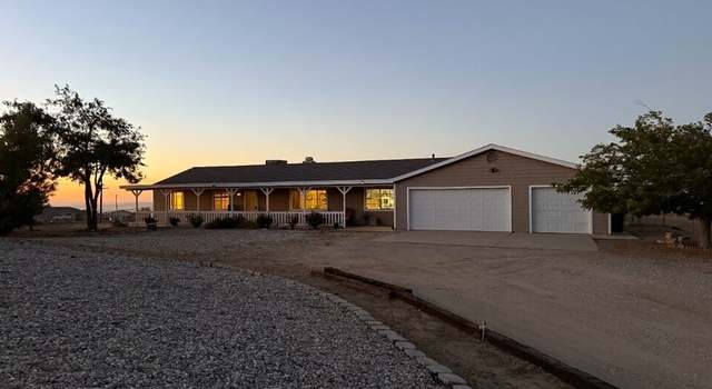 Photo of 8125 Centola Rd, Phelan, CA 92371