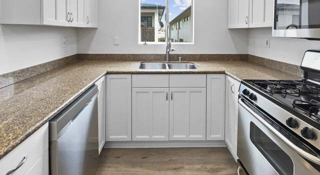 Photo of 1027 W 11th St #5, San Pedro, CA 90731